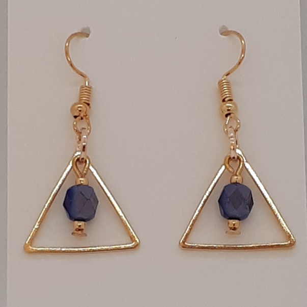 Earring-Gold-Crystal-Triangle-(NB)-R40