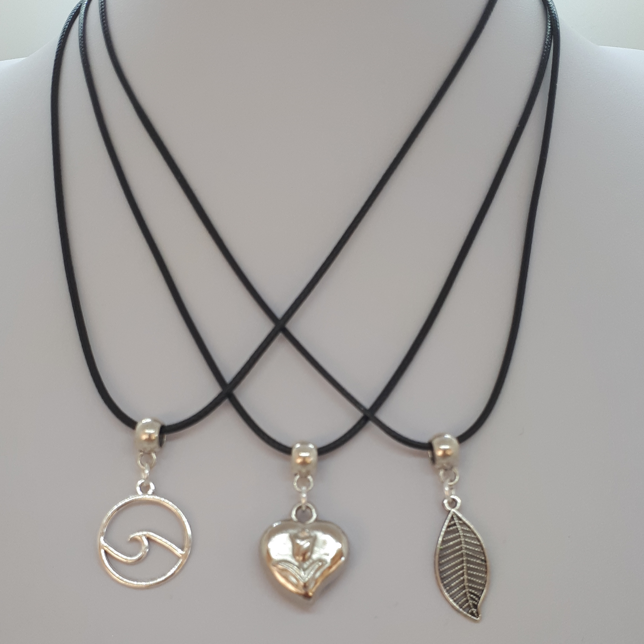 Pendants-Cord-Various(3)-Each-R30 Pendants-Cord-Various(3)-Each-R30